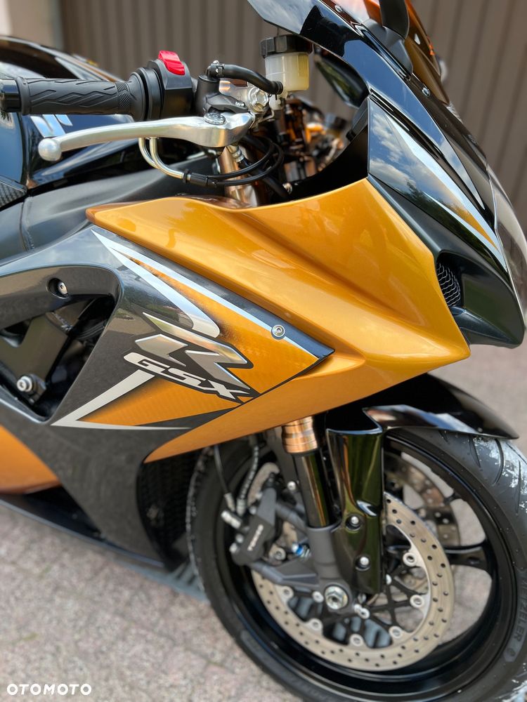 Suzuki GSX-R - 2