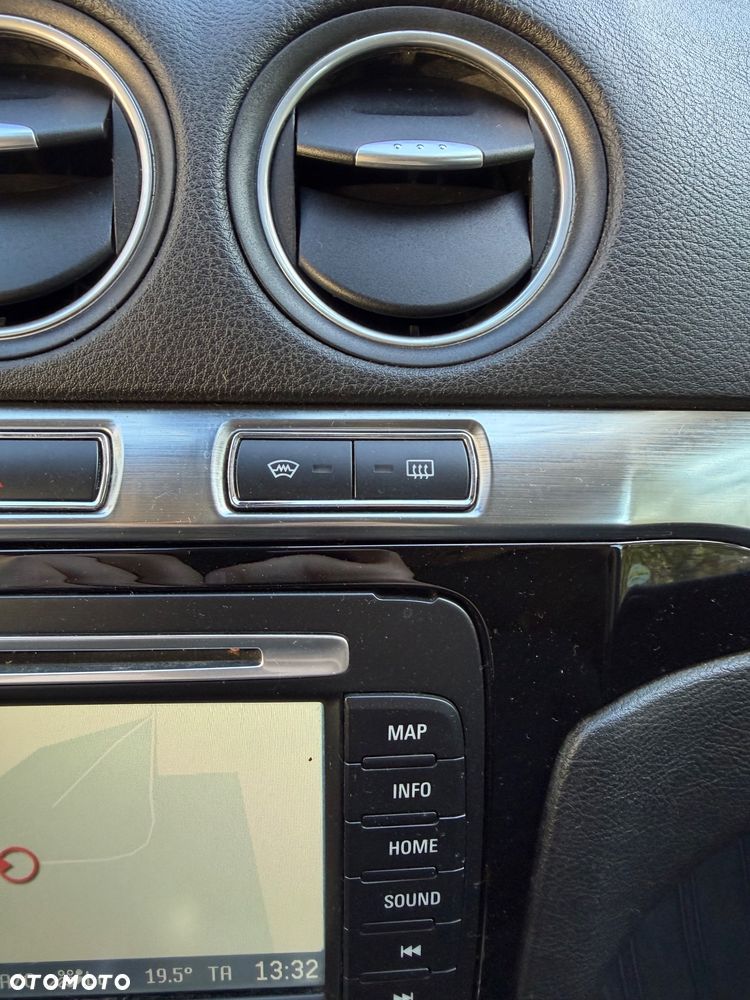 Ford Galaxy 2.0 TDCi Titanium - 19