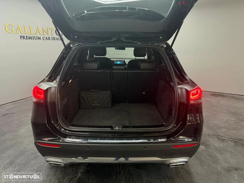 Mercedes-Benz GLA 250 e 8G-DCT - 24