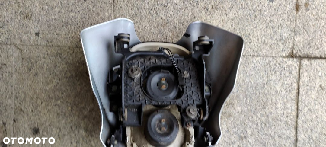 KAWASAKI ER6 ER6-N Lampa Przód Reflektor Czasza Owiewka Stelaż  2006 - 11