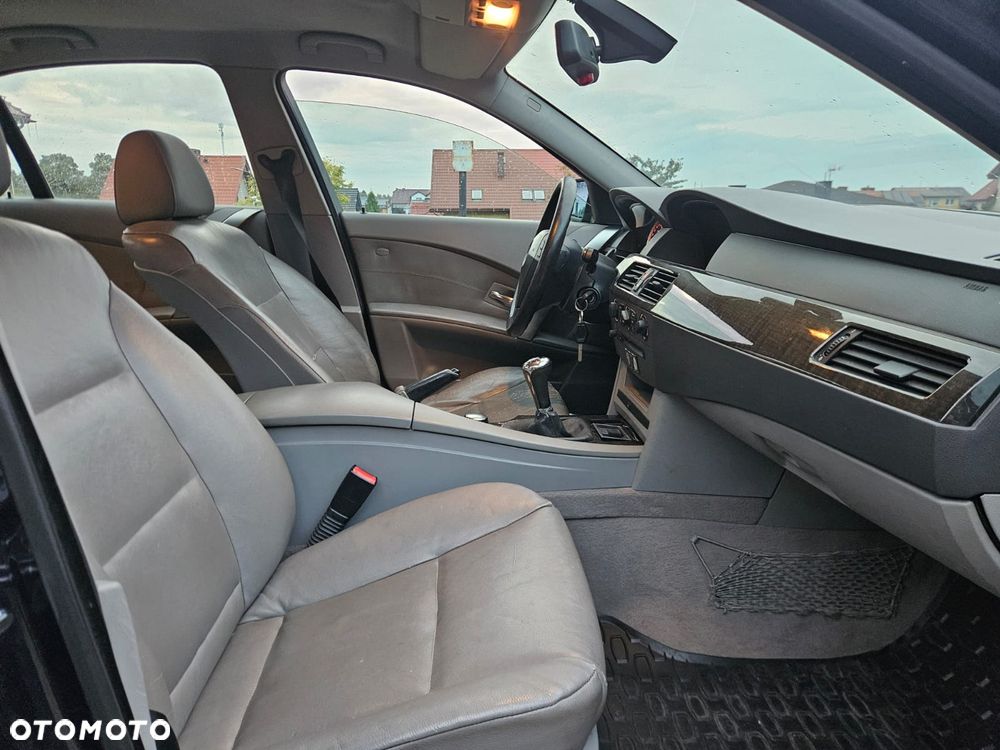 BMW Seria 5 530i - 8