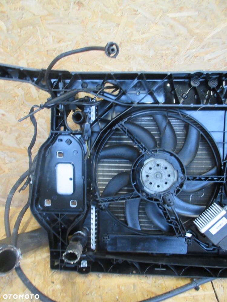 pas przedni chłodnice audi a4 b8 allroad 2.0 tdi automat - 6