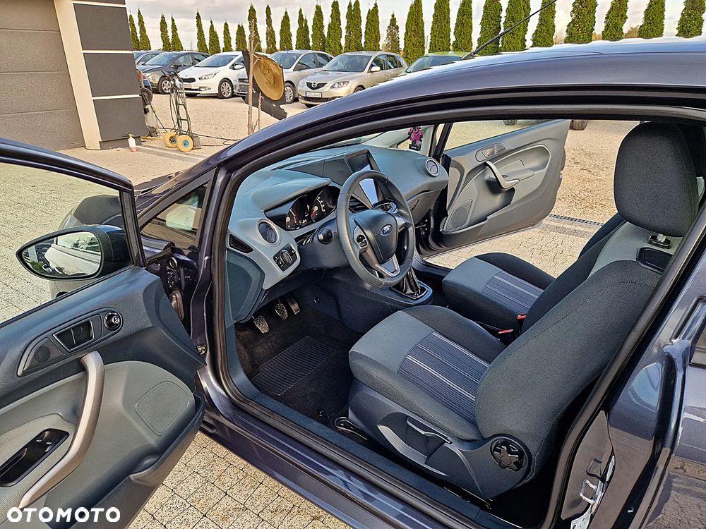 Ford Fiesta 1.25 Champions Edition - 5