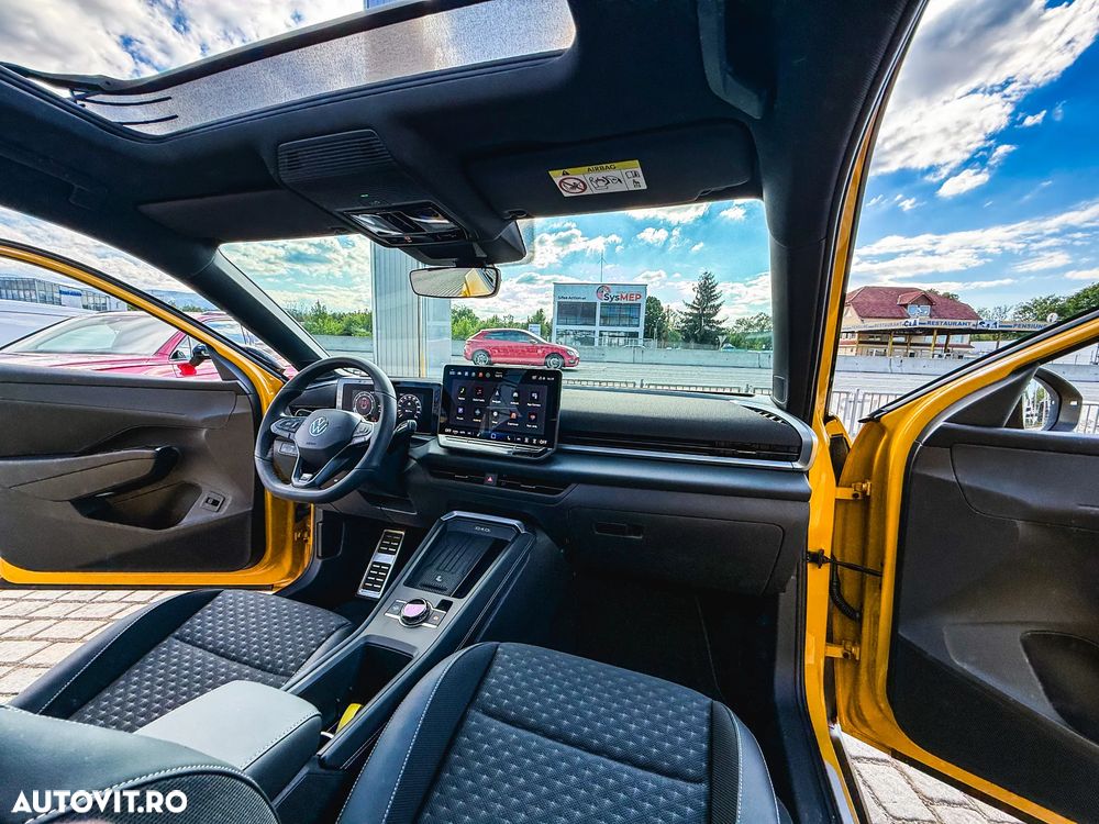 Volkswagen T-Roc 1.5 eTSI 150 CP DSG MHEV R-Line - 11