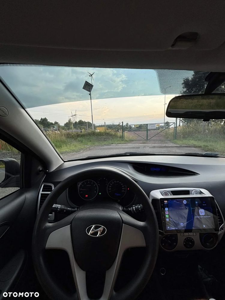 Hyundai i20 - 3