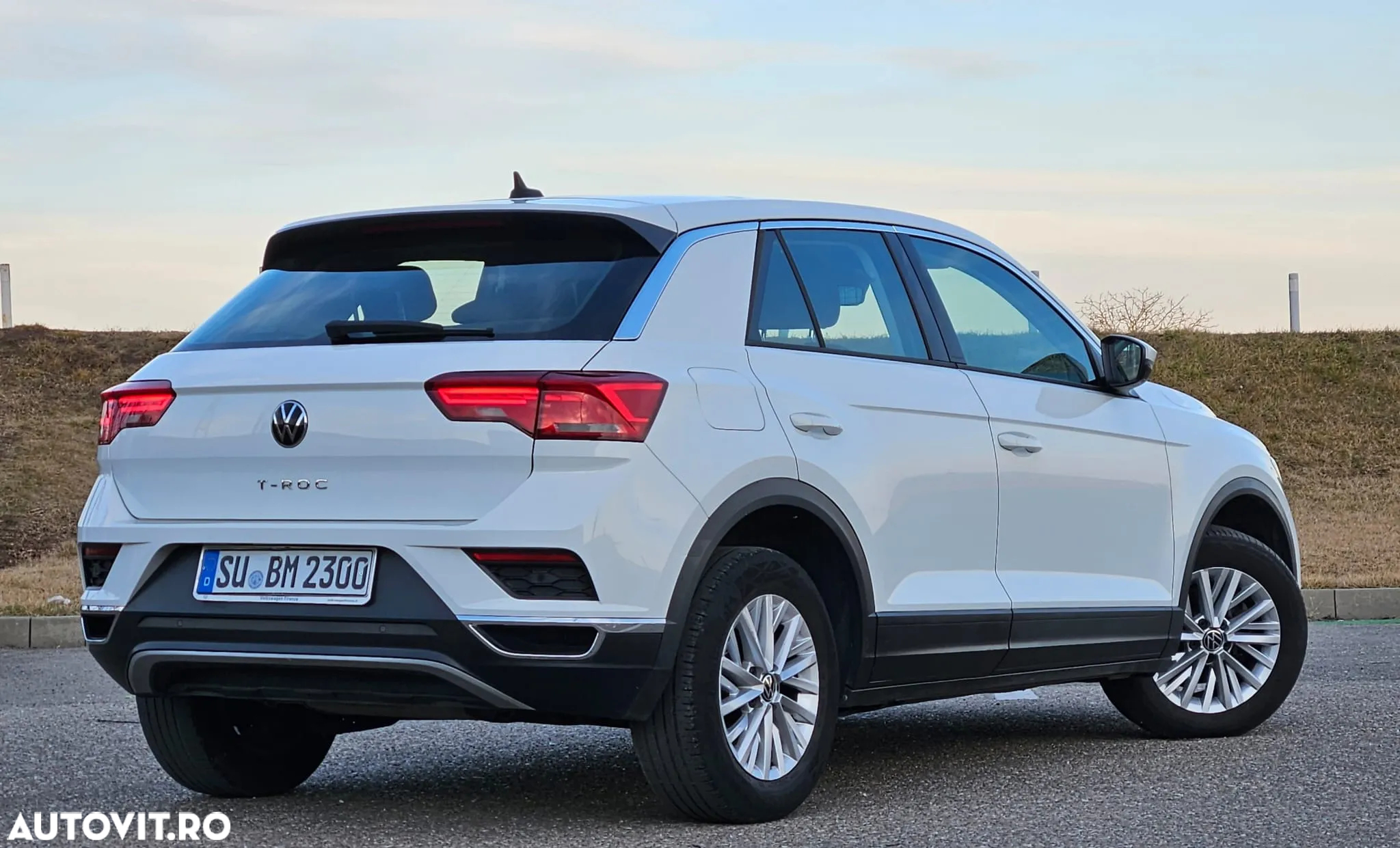 Volkswagen T-ROC 2.0 TDI DSG Style - 2