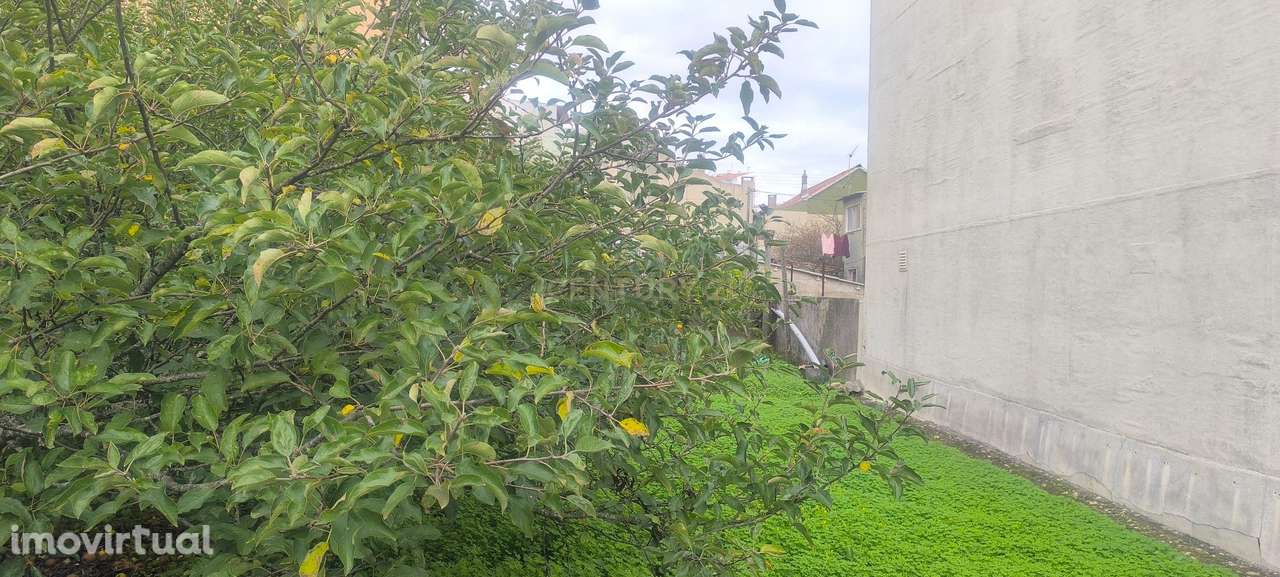 Terreno Urbano em Casal de Cambra, Sintra - 80.000€ - Grande imagem: 3/4