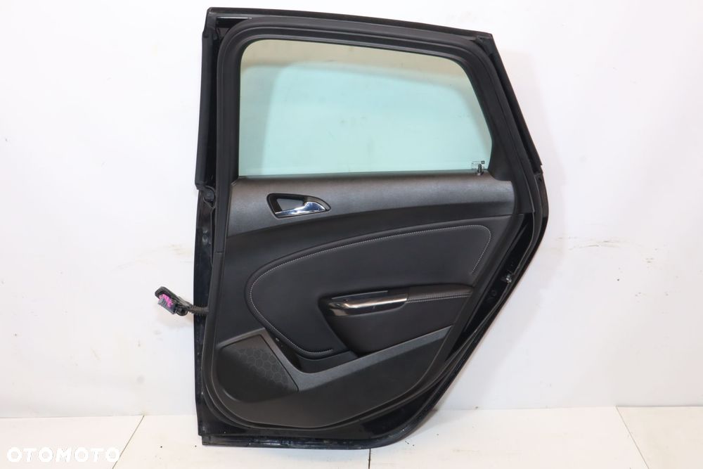 DRZWI PRAWY TYŁ OPEL ASTRA J Z20R - 2