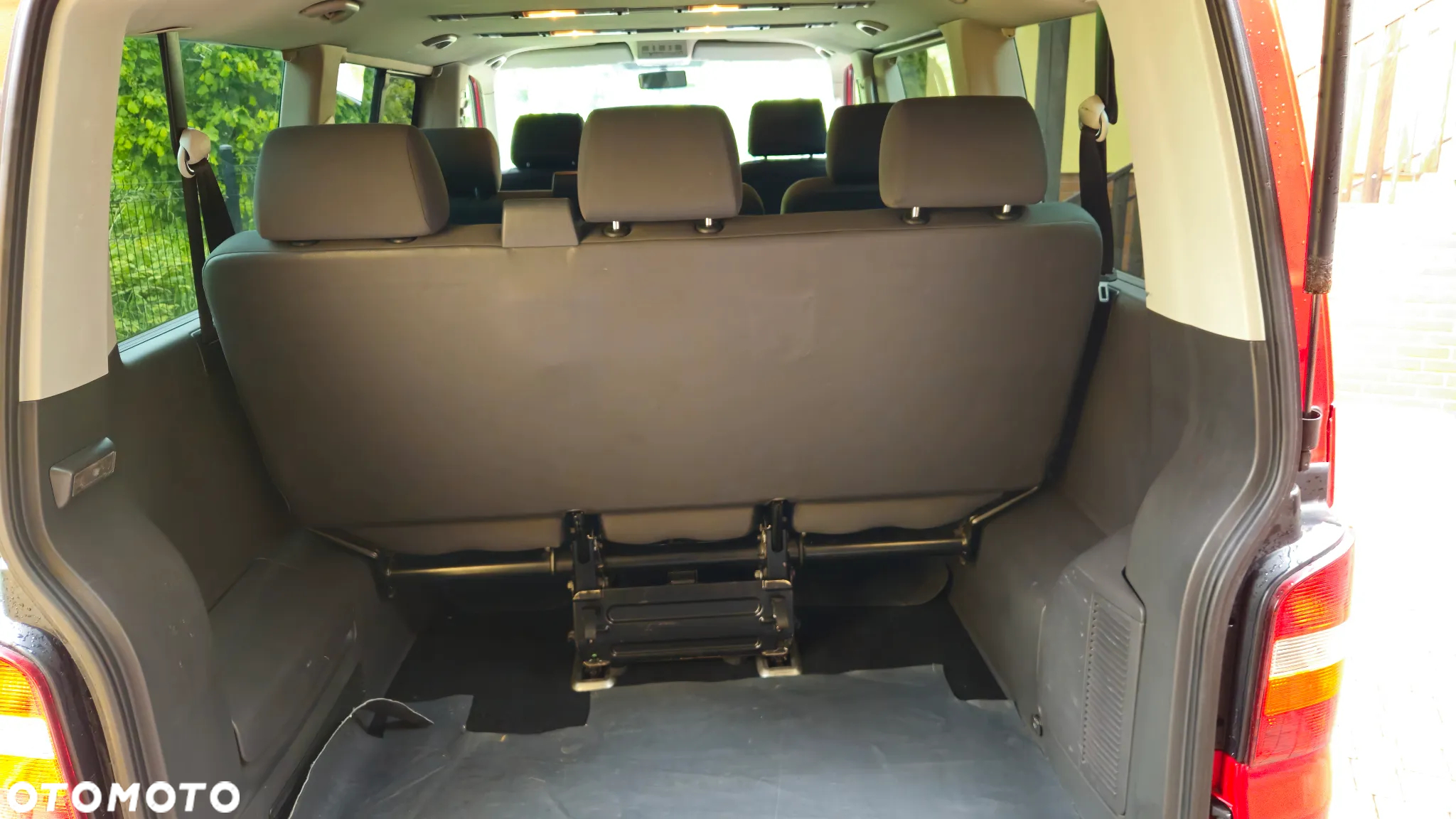 Volkswagen Transporter T5 TDI L1H1 - 15