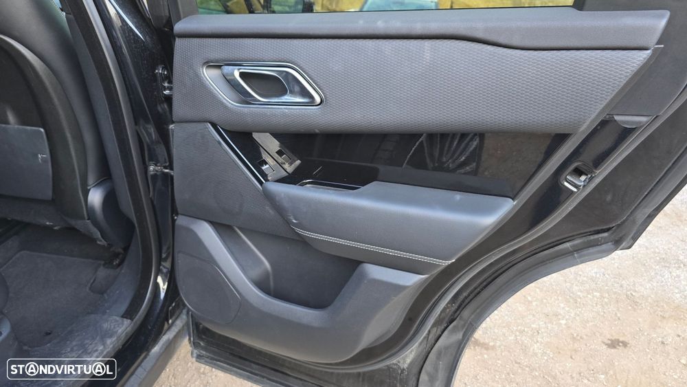 Land Rover Range Rover Velar 2.0 D R-Dynamic - 58