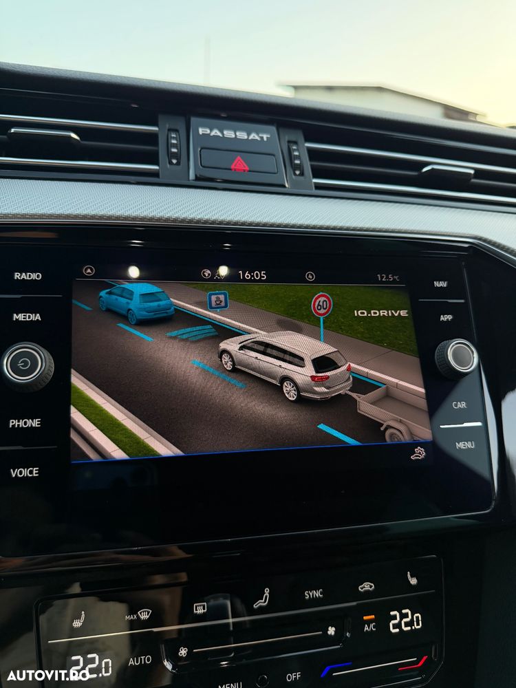 Volkswagen Passat - 35