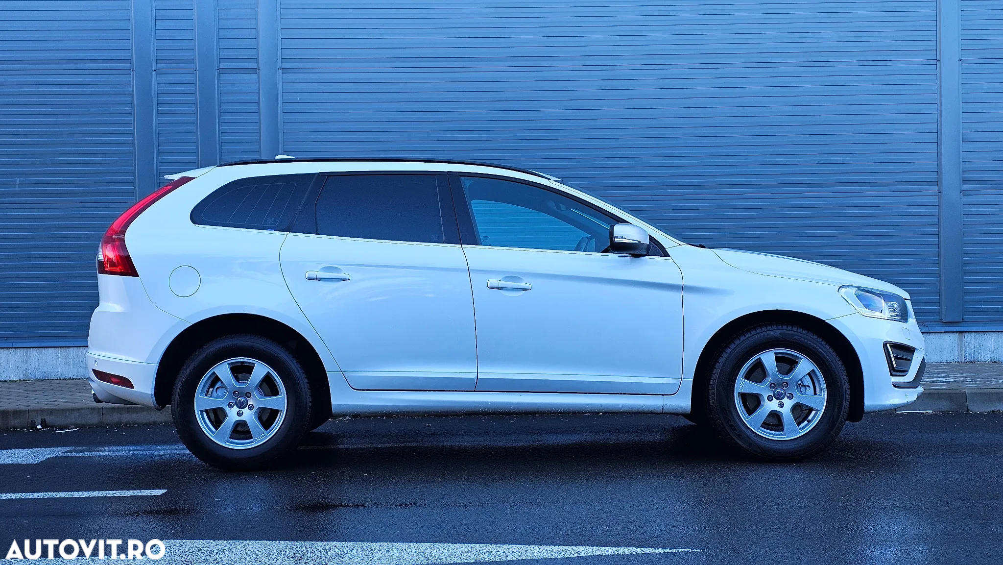 Volvo XC 60 B4 D AWD Geartronic RDesign - 13