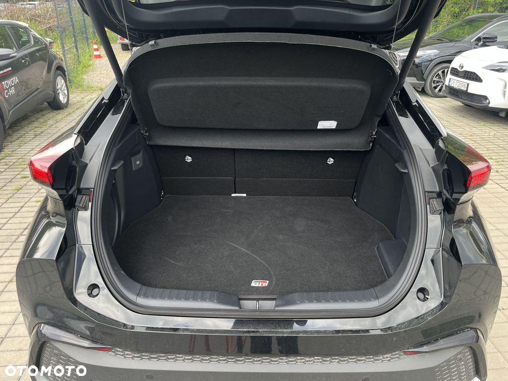 Toyota C-HR - 21