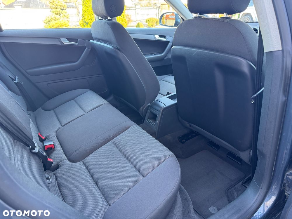 Audi A3 Sportback 1.4 TFSI Attraction - 9