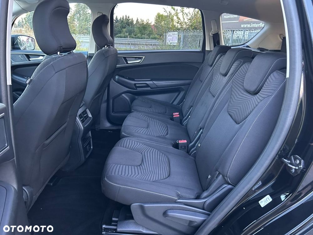 Ford S-Max - 31