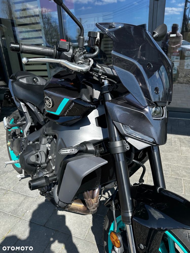 Yamaha MT - 3