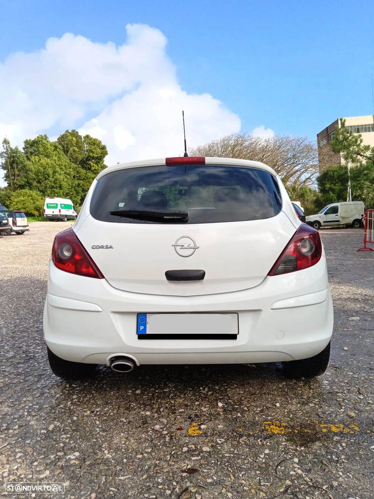 Opel Corsa 1.2 Black Edition - 3