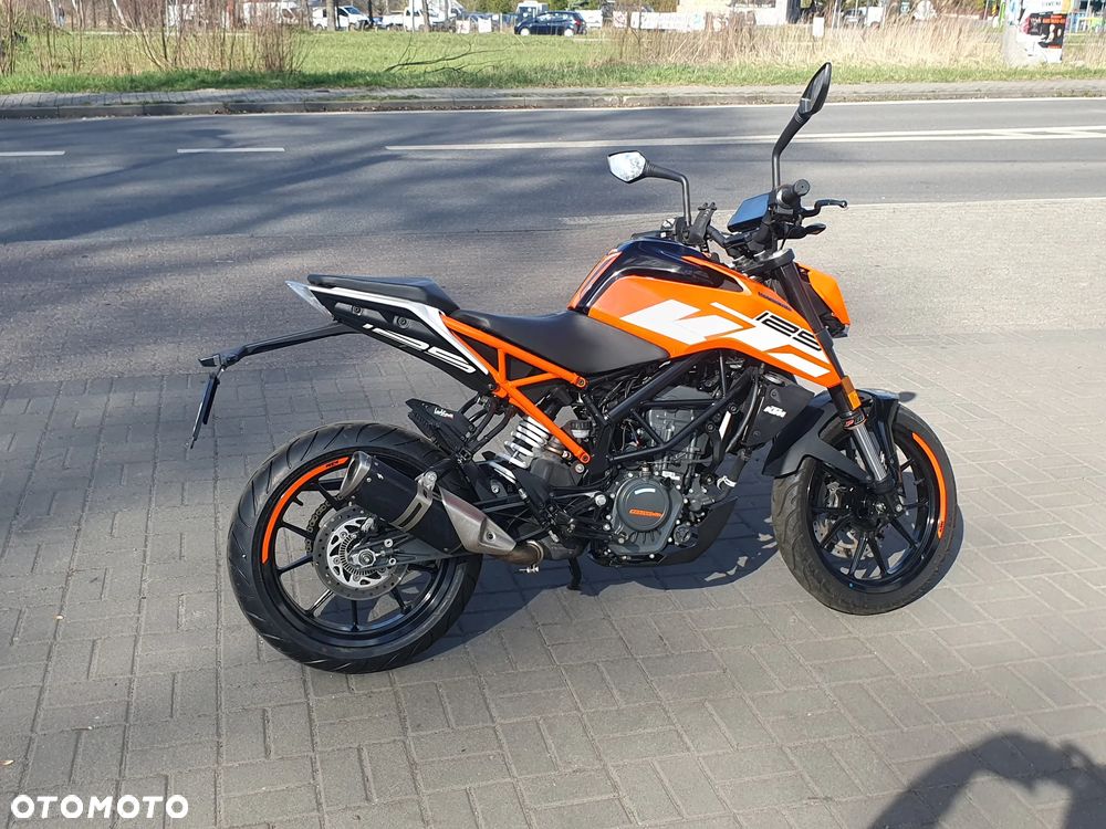 KTM Duke 125 - 16