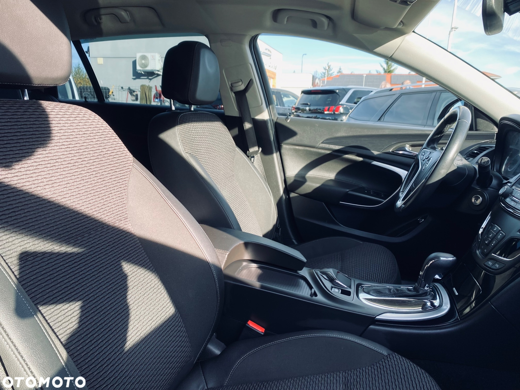 Opel Insignia 2.0 CDTI Sports Tourer Automatik - 19