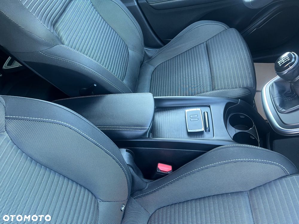 Renault Scenic Energy TCe 130 S&S Xmod Bose Edition - 23