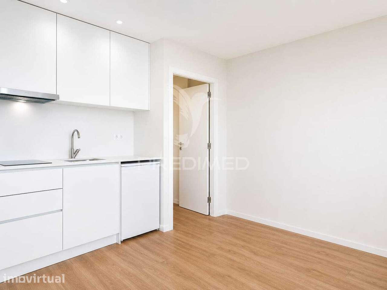 Apartamento T0 a 5 minutos a pé do centro de Leiria - Grande imagem: 4/14