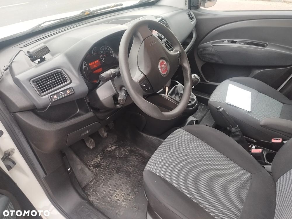 Fiat Doblo - 12