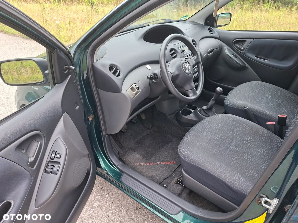 Toyota Yaris 1.0 Edition - 22