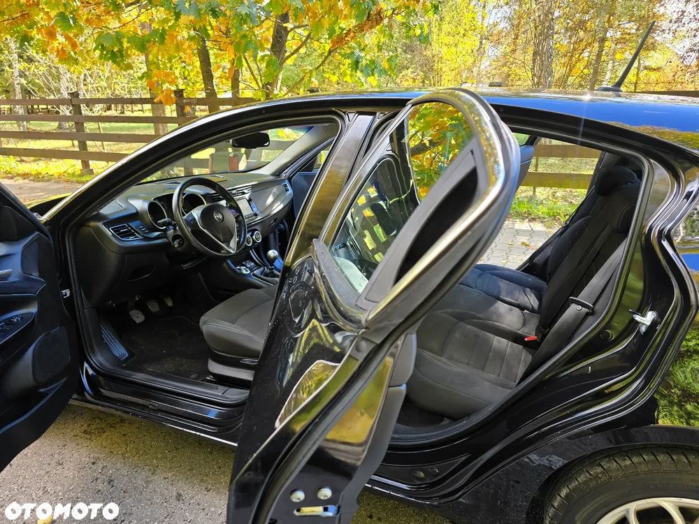 Alfa Romeo Giulietta 1.6 JTDM 16V Super - 14