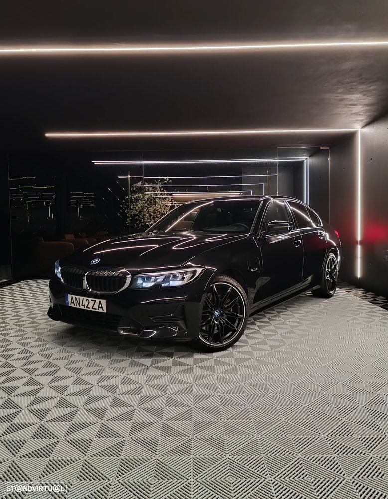 BMW 320 e Line Sport Auto - 2
