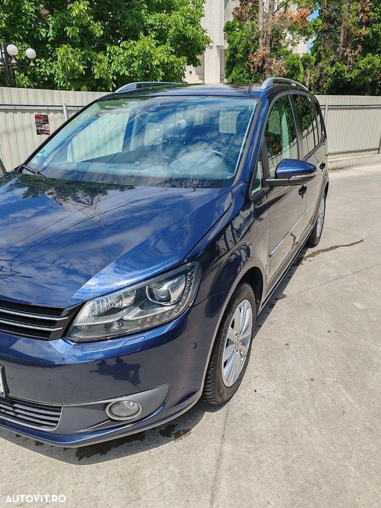 Volkswagen Touran 1.6 TDI DSG Highline - 2