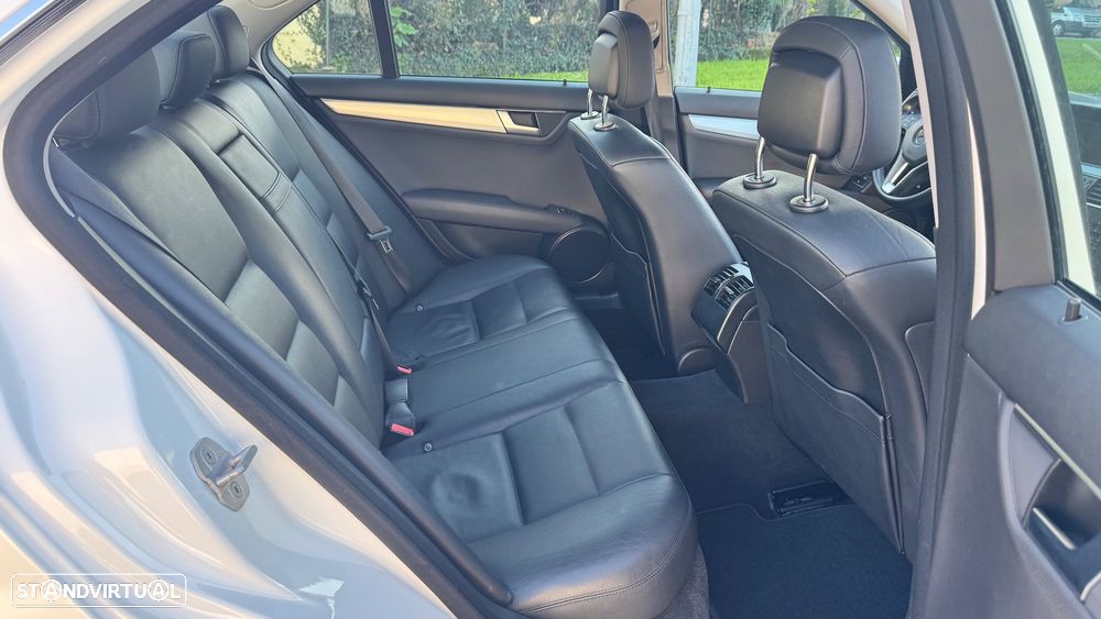 Mercedes-Benz C 250 CDI DPF (BlueEFFICIENCY) Avantgarde - 11