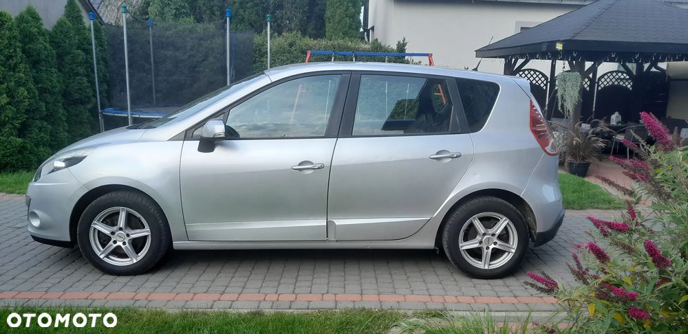 Renault Scenic 1.6 16V Authentique - 2