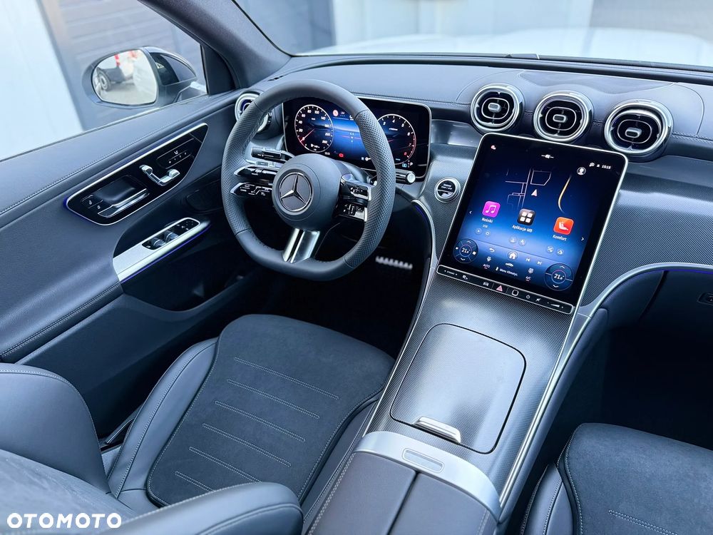 Mercedes-Benz GLC - 11