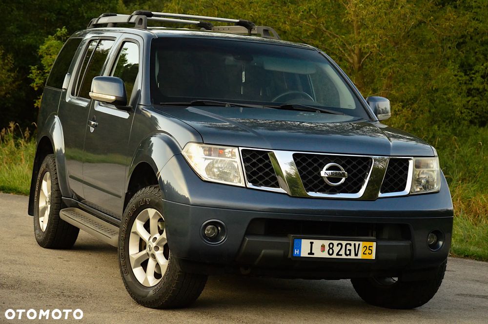Nissan Pathfinder 2.5 dCi Comfort - 14