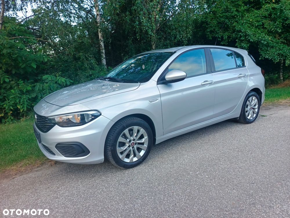 Fiat Tipo 1.4 16v Easy EU6d - 9