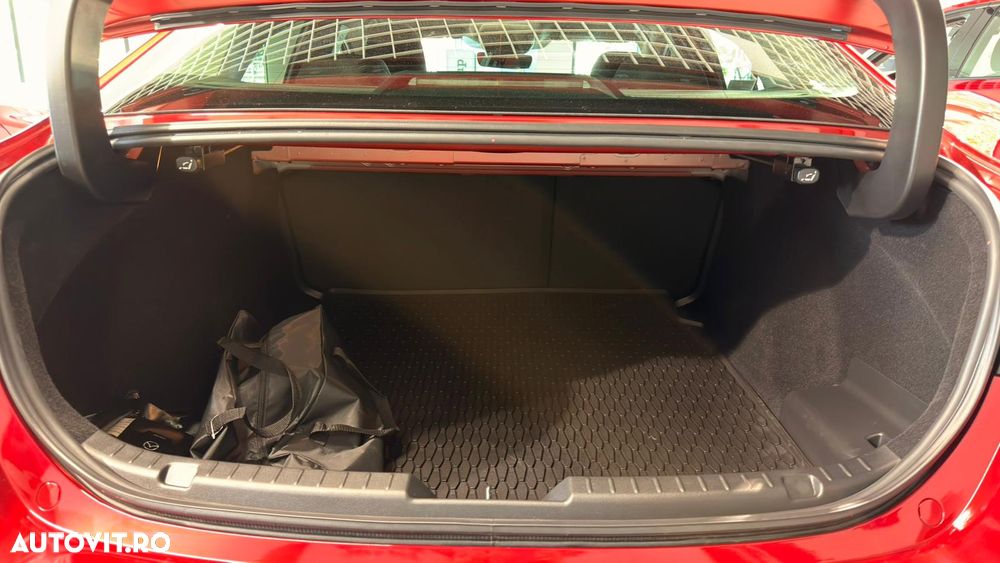Mazda 3 e-Skyactiv X186 AT MHEV Exclusive-Line - 6