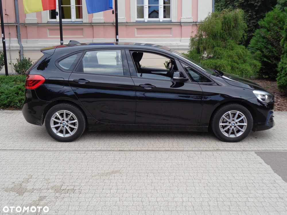 BMW Seria 2 218d Sport Line - 7