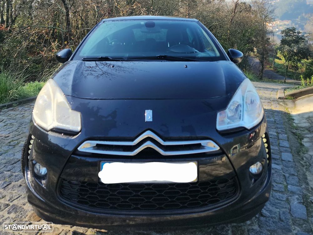 Citroën DS3 1.6 e-HDi So Chic - 3