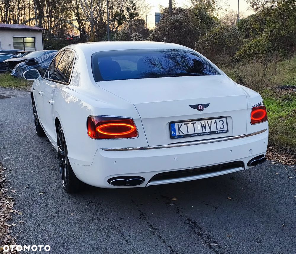 Bentley Flying Spur V8 Mulliner - 5