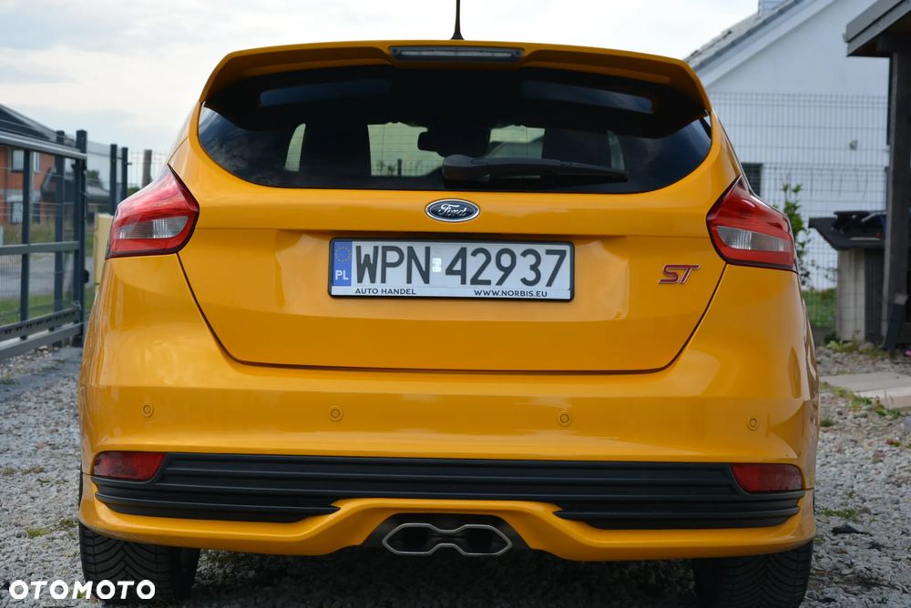 Ford Focus 2.0 TDCi ST-2 PowerShift - 37