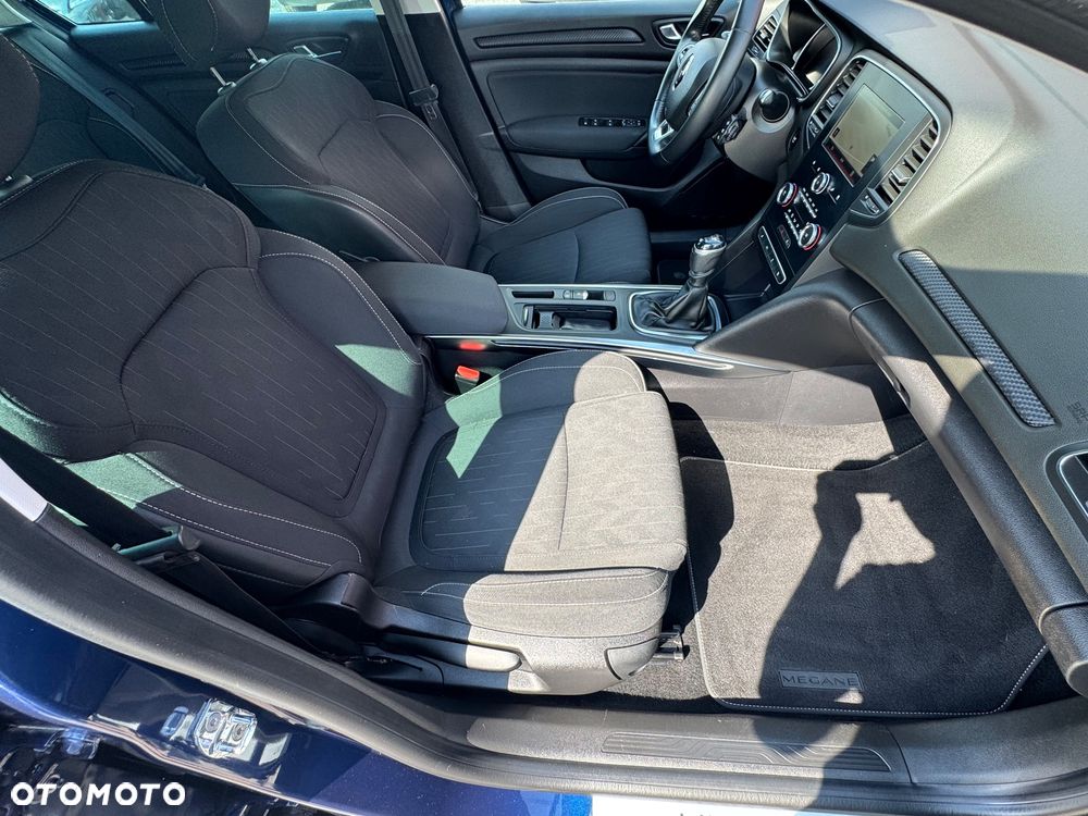 Renault Megane 1.3 TCe FAP Limited - 24