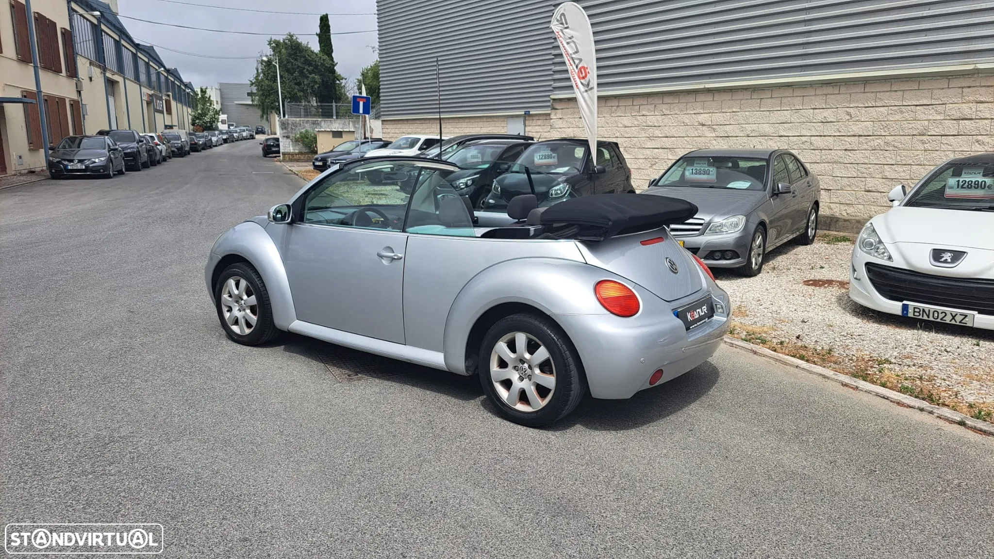 VW New Beetle Cabriolet 1.9 TDi - 27
