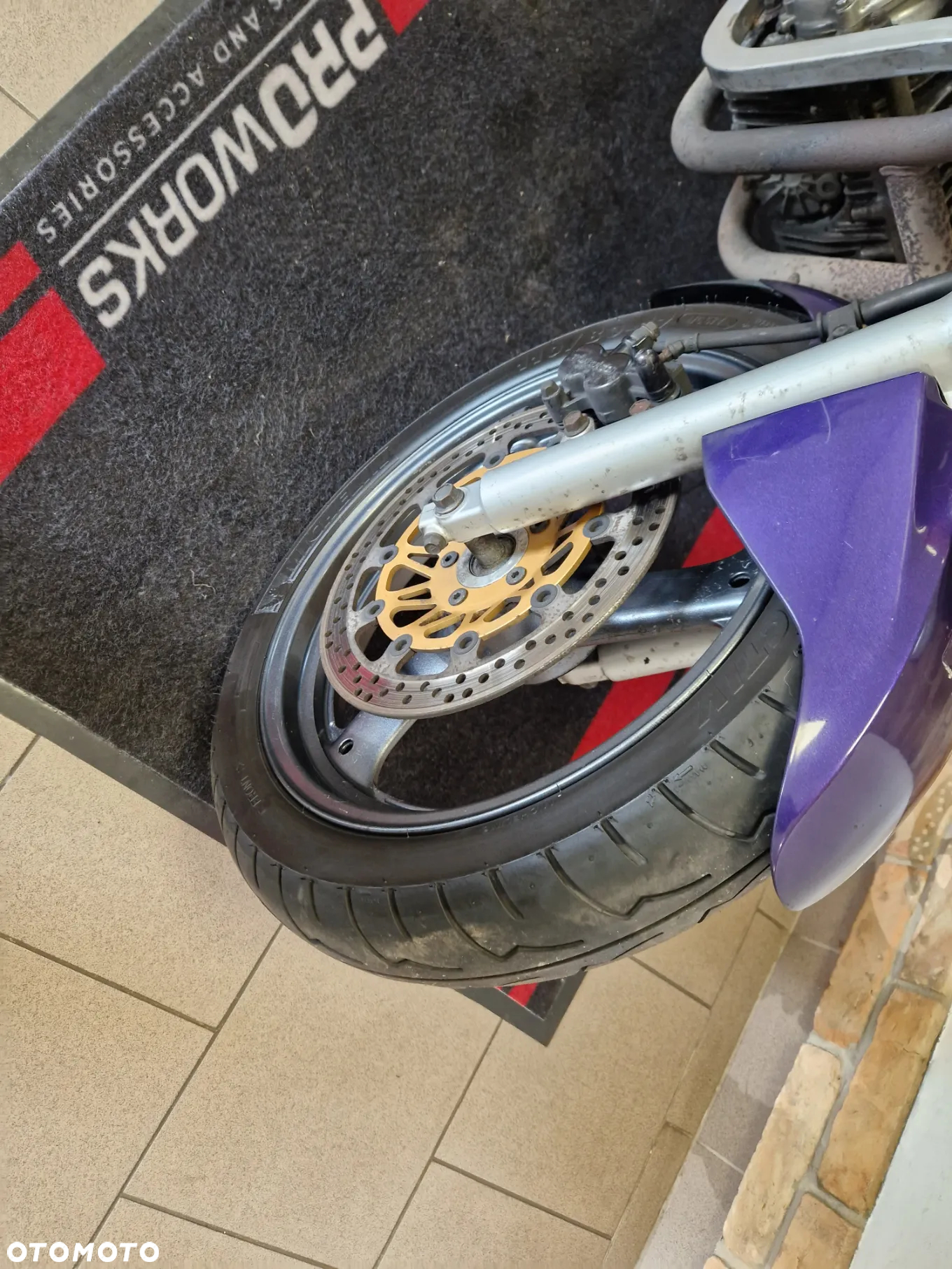Suzuki GS - 25