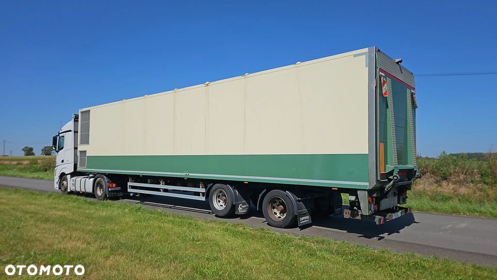 Cuppers SANH VIEHTRANSPORTER FO 12-20 SL - 3