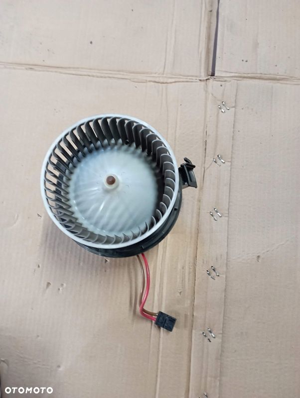 RENAULT LAGUNA III 3 WENTYLATOR NAGRZEWNICY DMUCHAWA EUROPA - 1