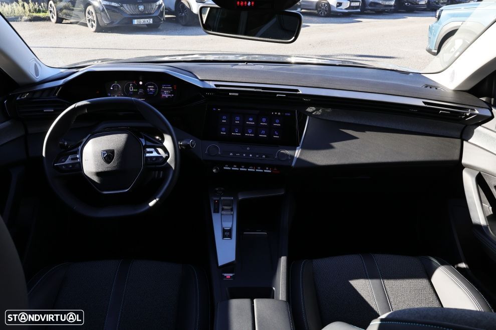 Peugeot 408 1.6 Hybrid Allure e-EAT8 - 11