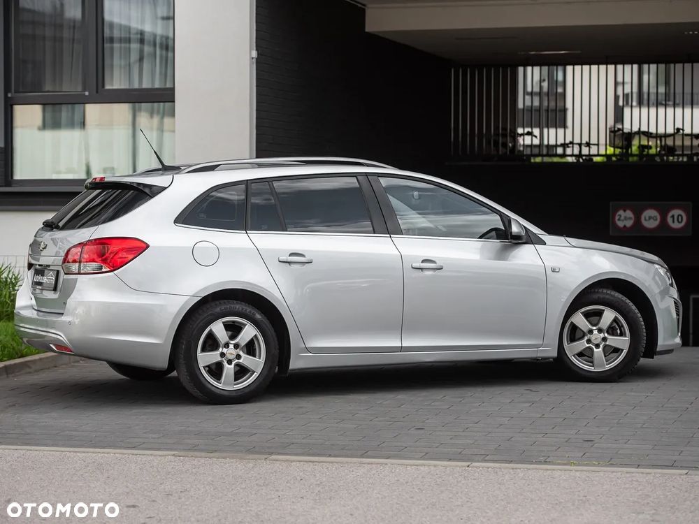 Chevrolet Cruze 1.4T LTZ+ - 11