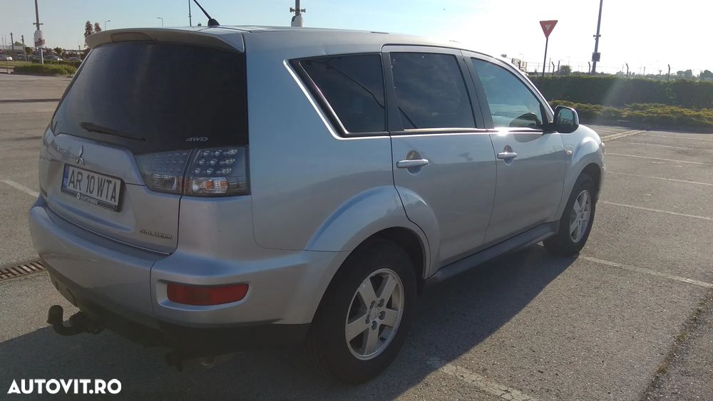 Mitsubishi Outlander 2.2 DI-D 4WD Invite+ A15 - 3