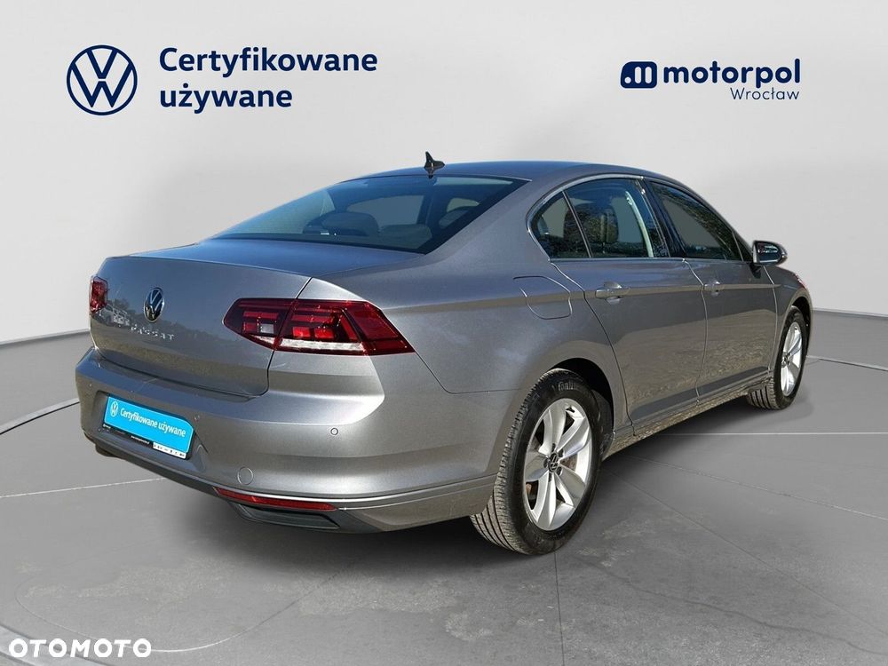 Volkswagen Passat 2.0 TDI Business DSG - 15