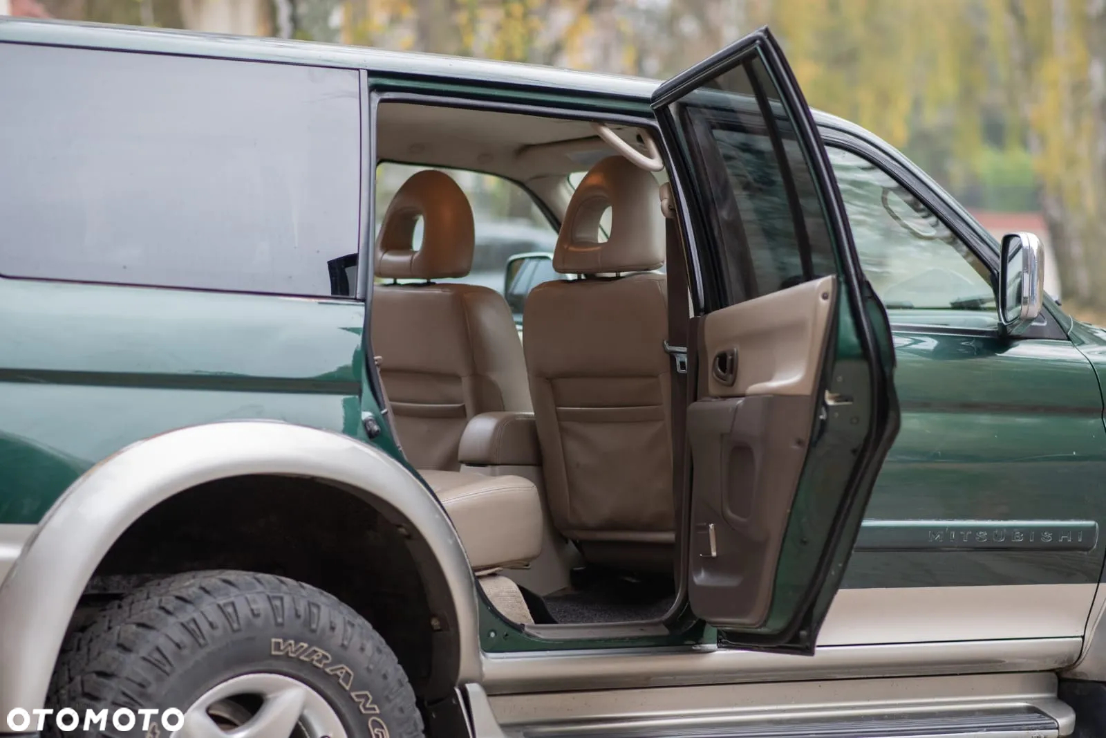 Mitsubishi Pajero Sport - 14